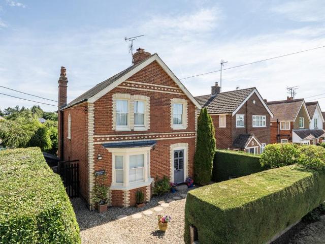 House for sale in Berrick Salome, Oxfordshire