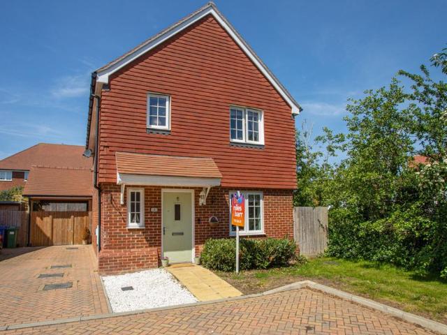 House for sale in Tylman Place, Oad Street