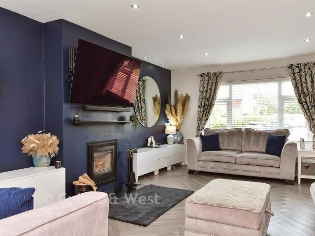 House for sale in Rose Green, Clapham