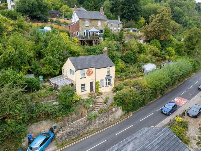 House for sale in Bromsberrow Heath, Gloucestershire