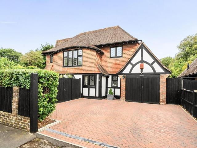 House for sale in Rose Green, Clapham