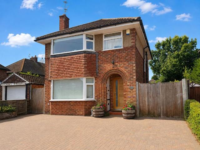 House for sale in Colshaw Farm, Wilmslow