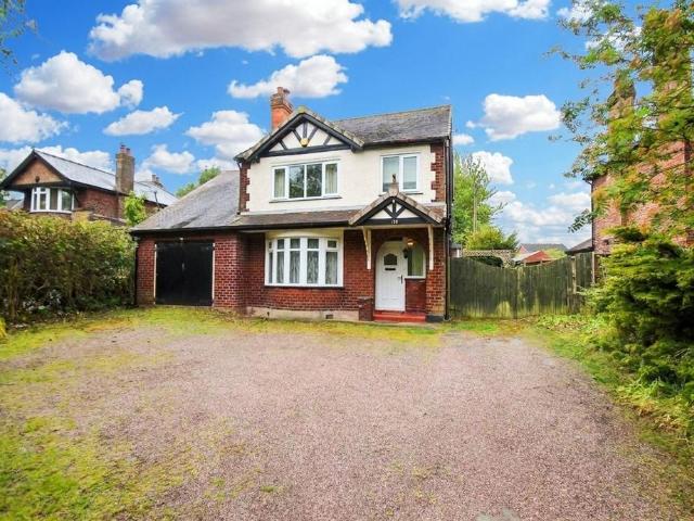 House for sale in Weaverham, Gorstage