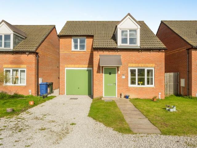 House for sale in Hatfield, South Yorkshire