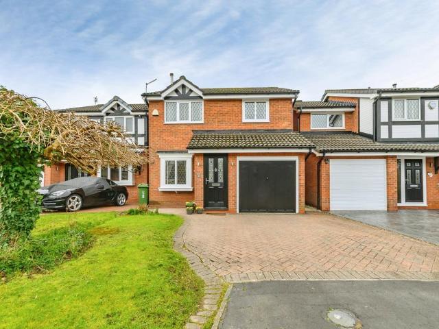 House for sale in New Hall Farm, Wigan