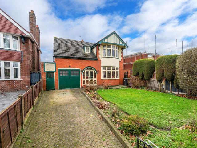 House for sale in Bilston, West Midlands