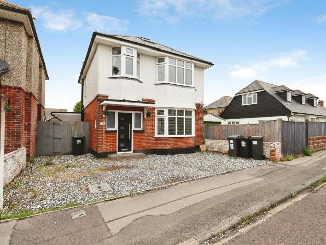 House for sale in Talbot Village, Bournemouth