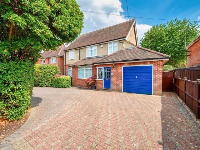 House for sale in Berrick Salome, Oxfordshire