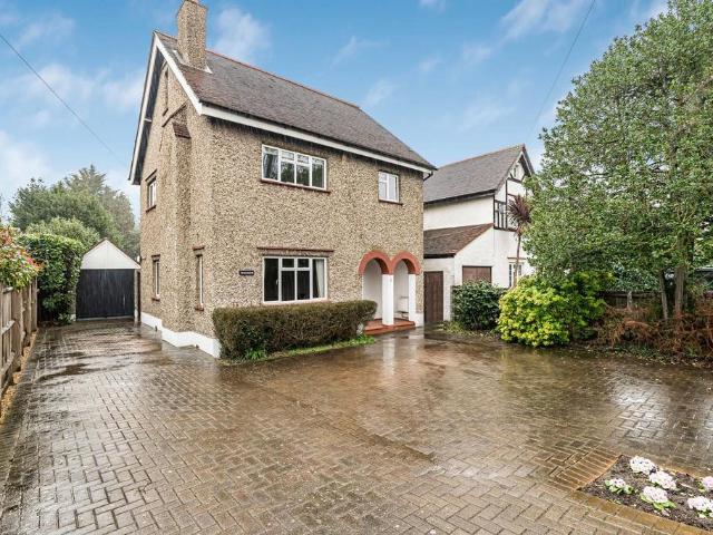House for sale in Row Town, Surrey