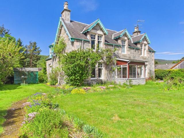 House for sale in Aviemore, Scotland