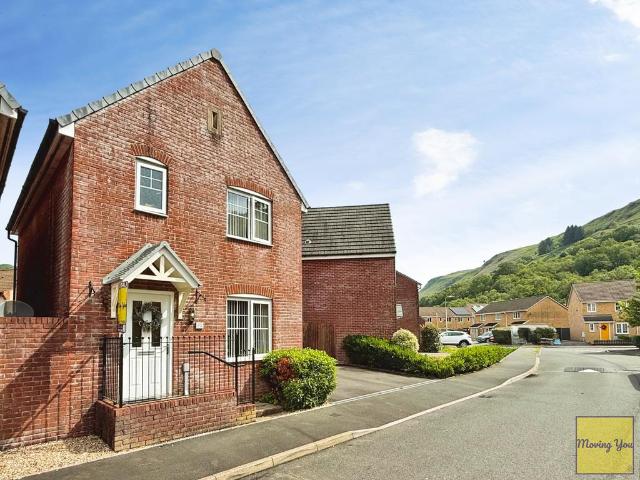 House for sale in Ystalyfera