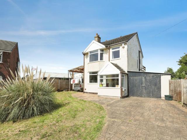 House for sale in Littler, Winsford