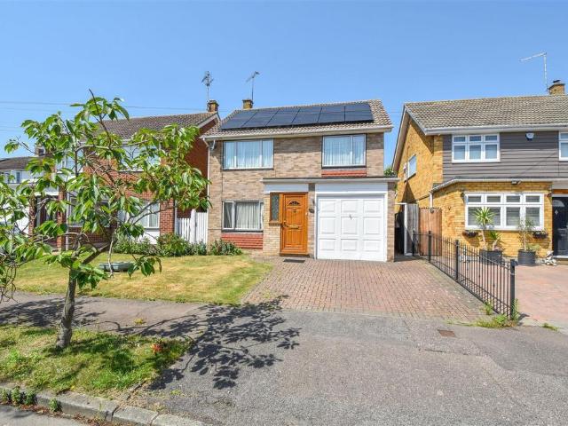 House for sale in Blackmore, Hook End and Wyatts Green, Navestock Side