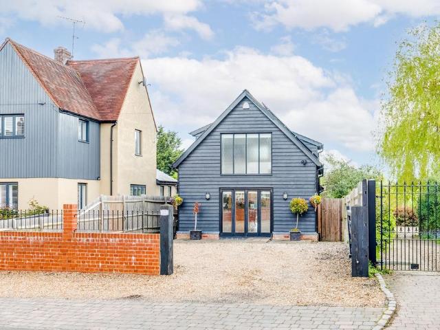 House for sale in Colliers End, Hertfordshire