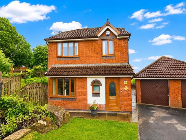 House for sale in Lee Bank, Greater Manchester