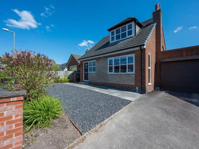 House for sale in Andertons Mill, Lancashire
