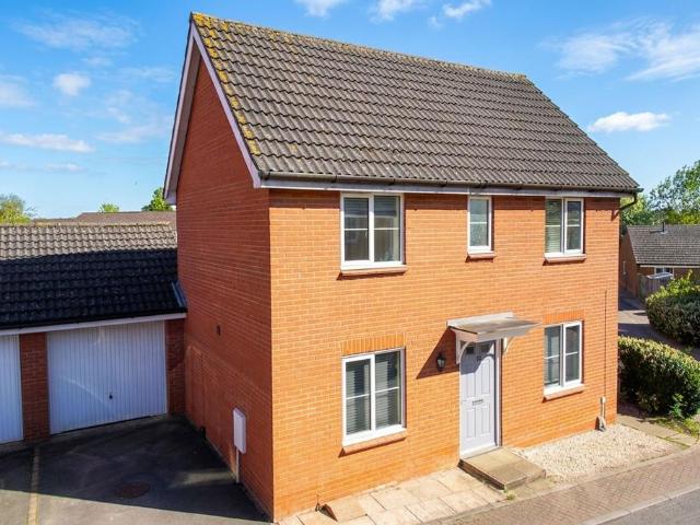 House for sale in East Bank, Norfolk