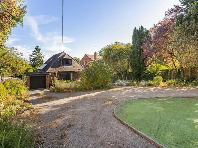House for sale in Dromore, Oxfordshire