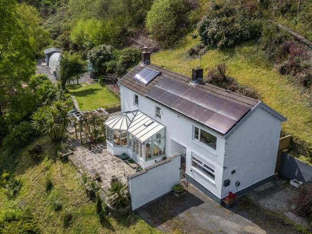 House for sale in Mawr, Craig-cefn-parc