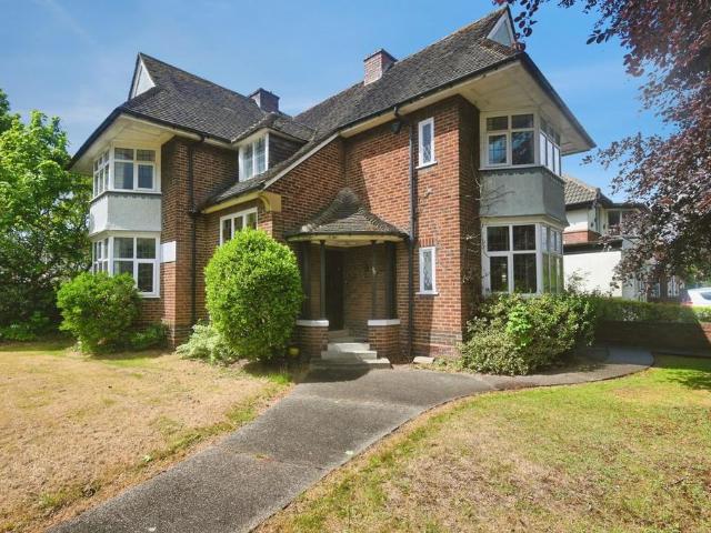 House for sale in Sutton Coldfield, West Midlands