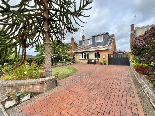House for sale in Cheadle, Kingsley Moor