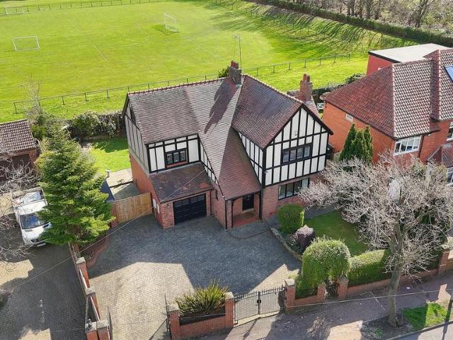 House for sale in Pelaw, Tyne And Wear