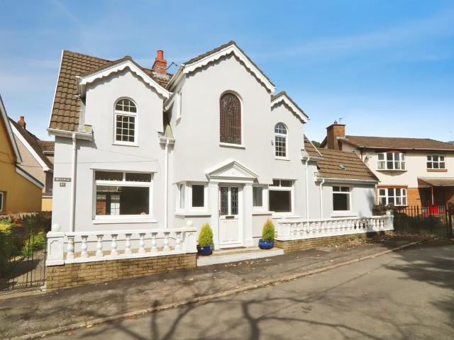 House for sale in Abercynon