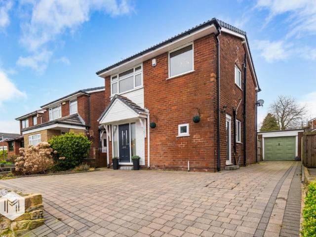 House for sale in Bradshaw, Lee Bank