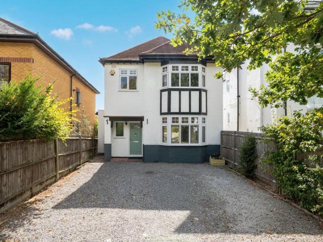House for sale in London Borough of Croydon, South Norwood