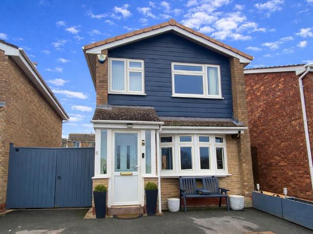 House for sale in Baswich, Staffordshire