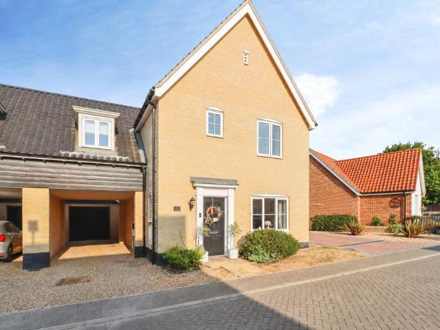 House for sale in Bedingfield, Suffolk