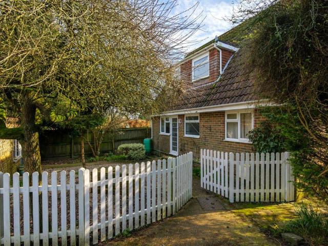 House for sale in Folkestone, Kent