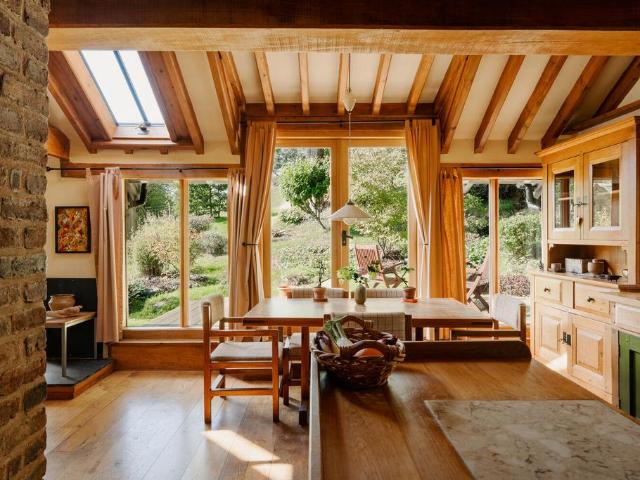 House for sale in Llansilin