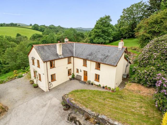 House for sale in Golberdon, Cornwall