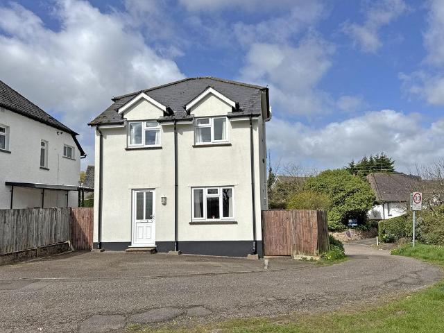 House for sale in Sidbury, Budlake