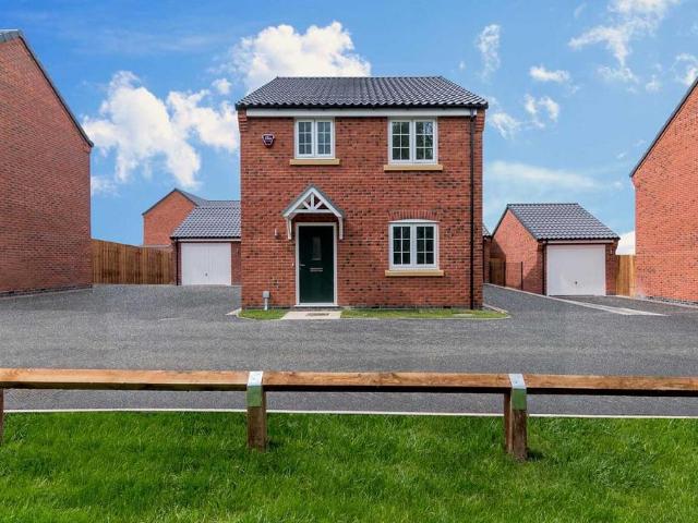 House for sale in Shepshed, Elmfield