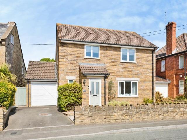 House for sale in South Petherton, Somerset