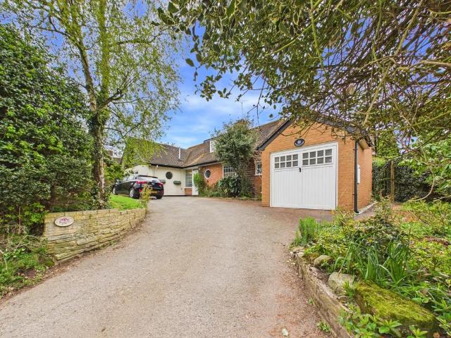 House for sale in Baswich, Staffordshire