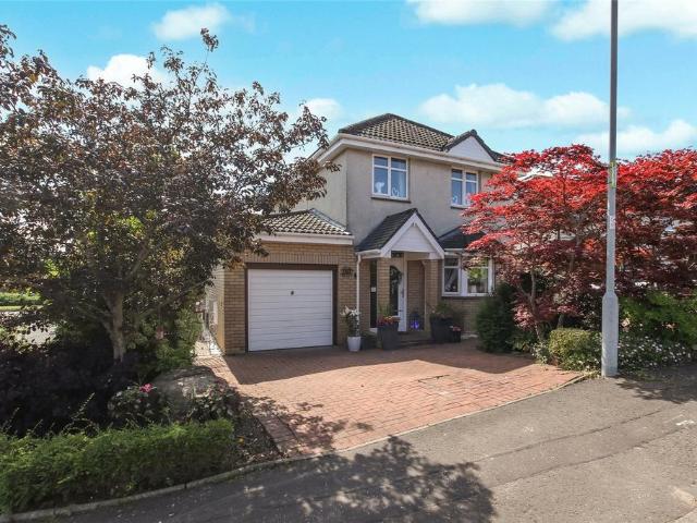 House for sale in Chapelhall, Scotland