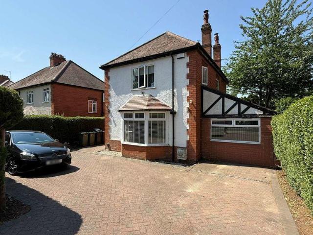 House for sale in Ermine West, Brayford