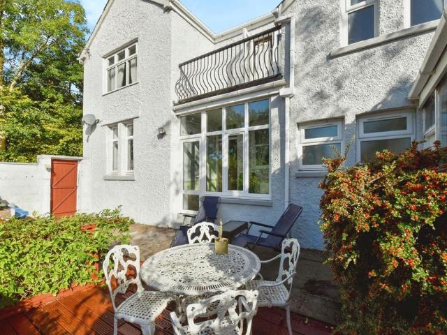 House for sale in Cwarter Bach, Lower Brynamman