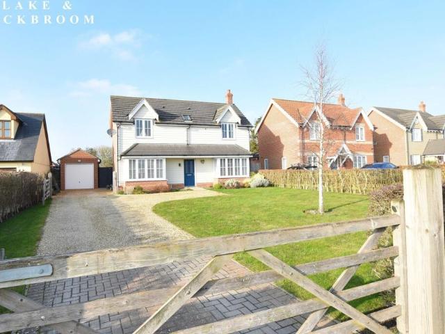 House for sale in Dale Hill, Essex
