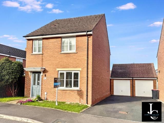 House for sale in St. Georges, Telford