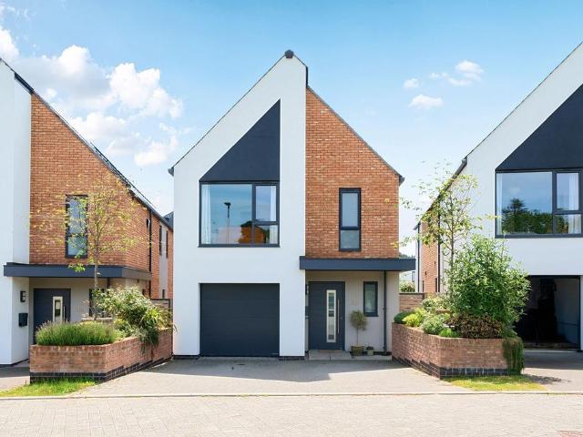 House for sale in Newcourt, Watergate