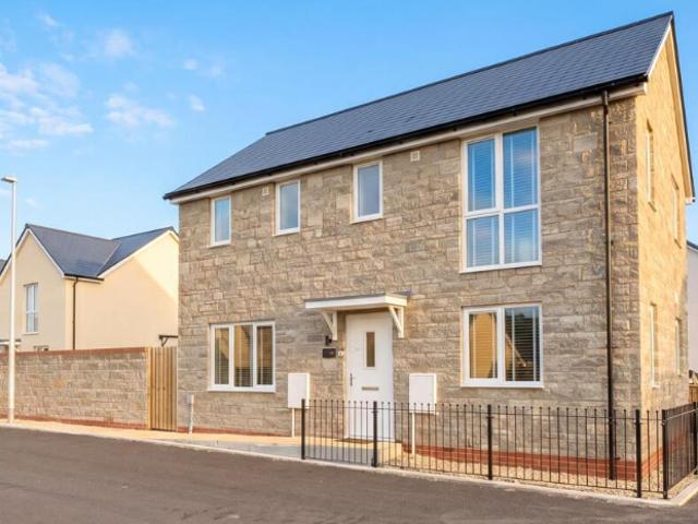 House for sale in Haywood Village, Weston-super-mare