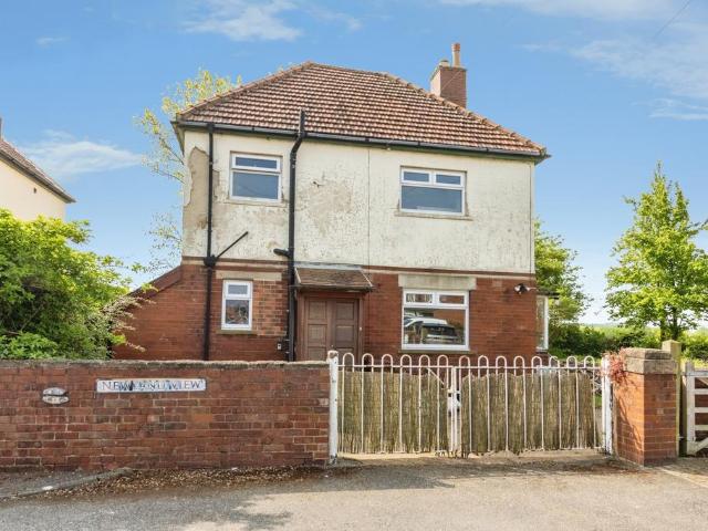 House for sale in Normanton and Altofts, Altofts