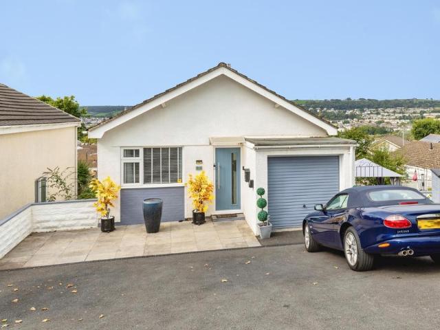 House for sale in Llangynnwr, Carmarthen