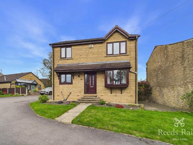 House for sale in East Ardsley, West Yorkshire