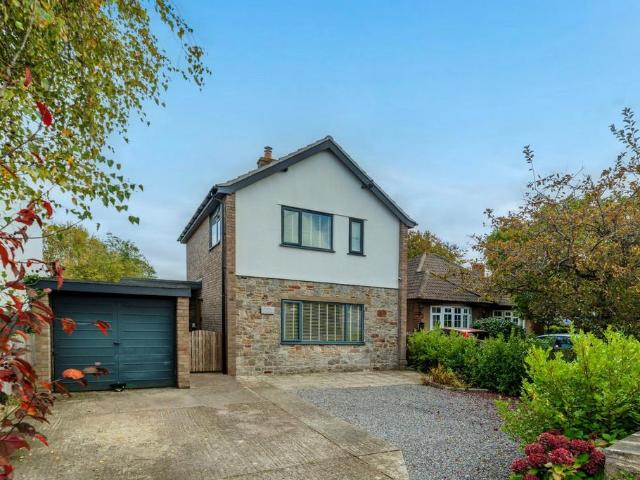 House for sale in Cleeve, North Somerset
