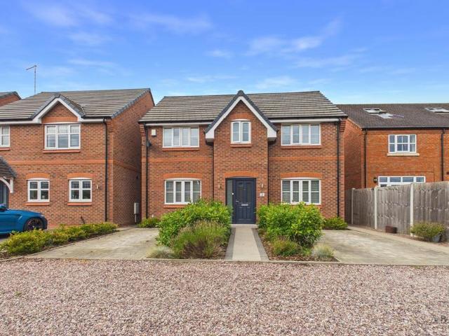 House for sale in The Wharf, East Staffordshire